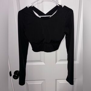 SHEIN Black Long Sleeve Crop Top